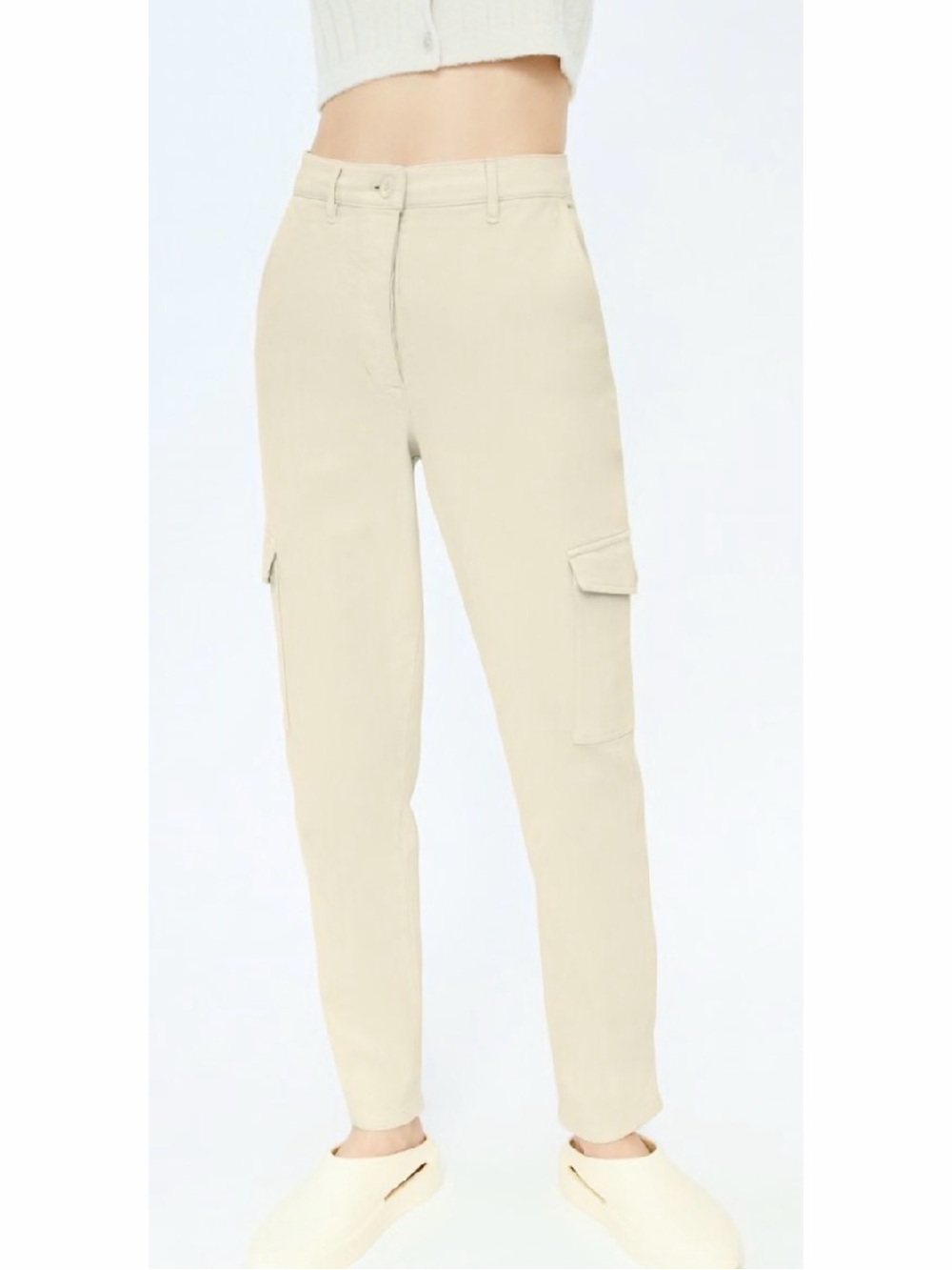 Aritzia Wilfred Free Modern Cargo Pant Cream